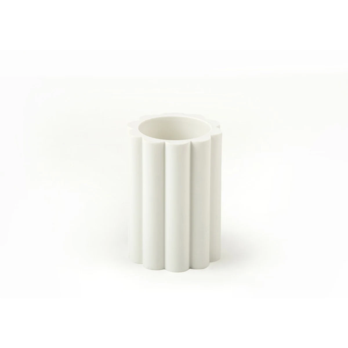Manamo Tria Toothpaste Dispenser Polyresin Ecru  7.5x7.5x11 cm