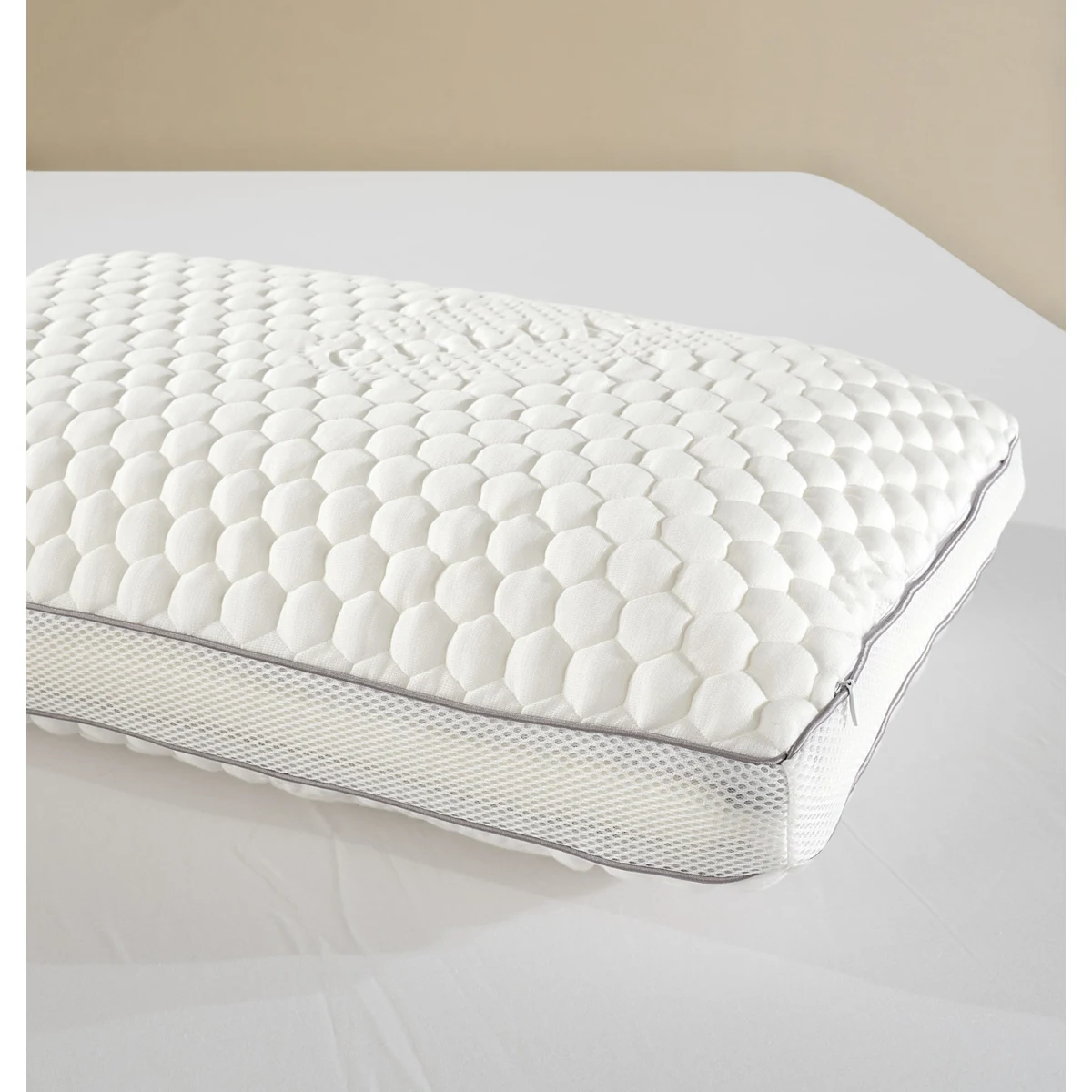 Manamo Visco Comfrot Memory Foam Cooling 1000 G Collagen Pillow 40X60 +15 Cm White