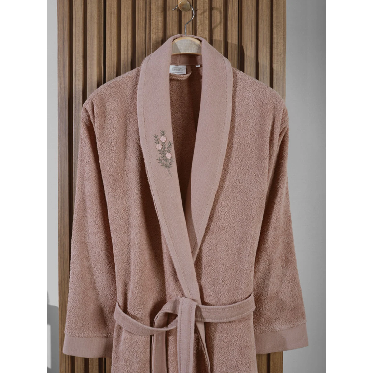 Manamo Tiny Rose Embroidered Bathrobe Cotton Blush L/XL