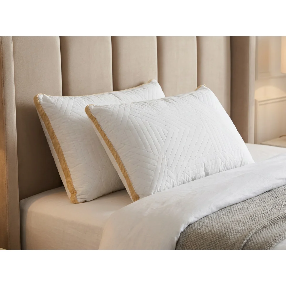 Manamo Air Climate Microfiber Pillow 50x70 cm