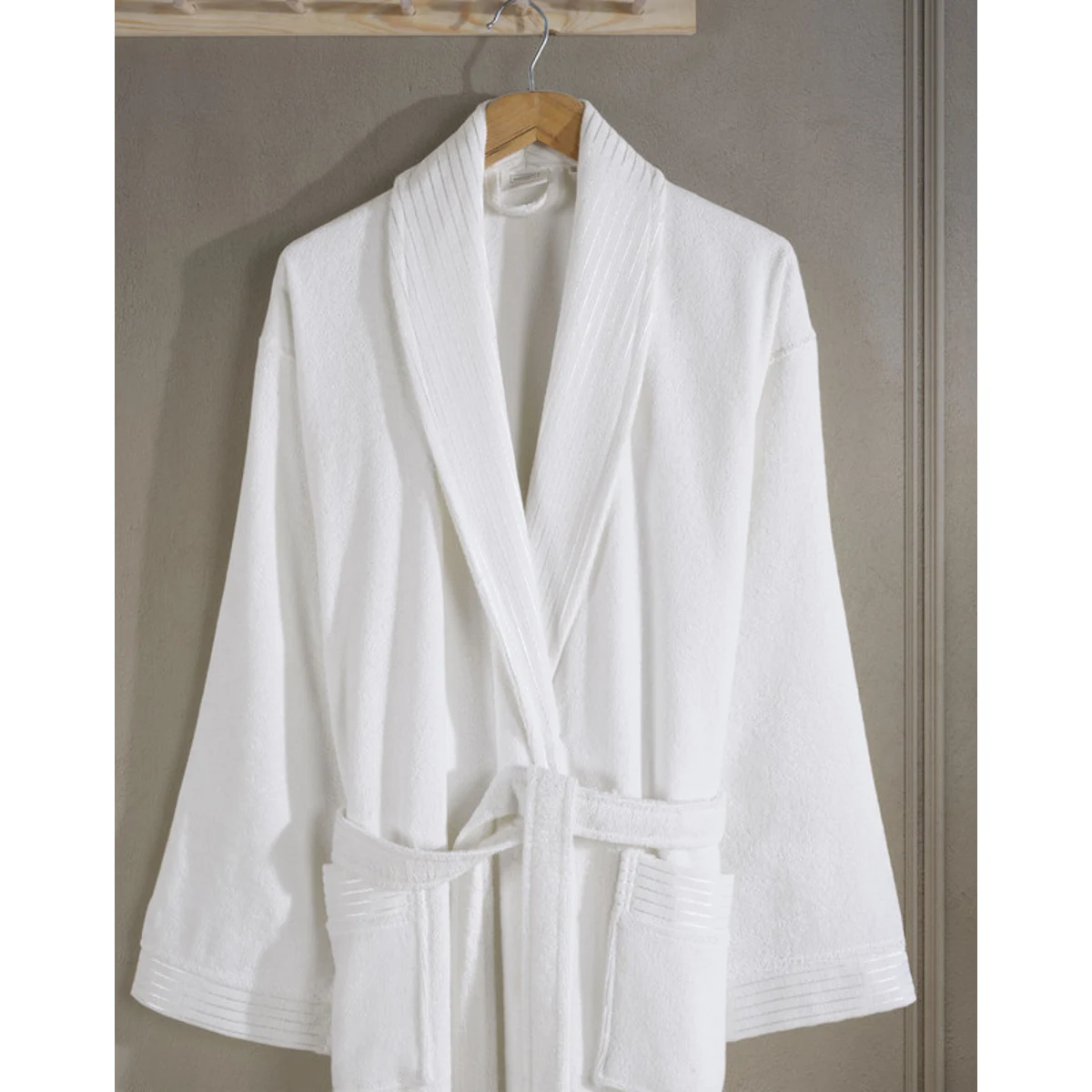 Manamo Jess Shawl Collar Bathrobe Cotton Cream S/M